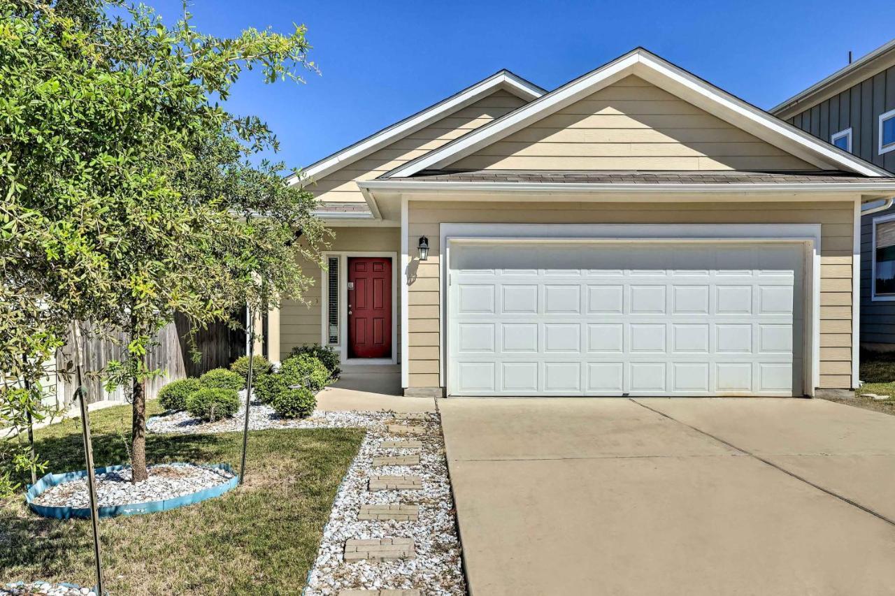 Buda Home With Smart Tv About 19 Mi To Downtown Austin Exteriör bild